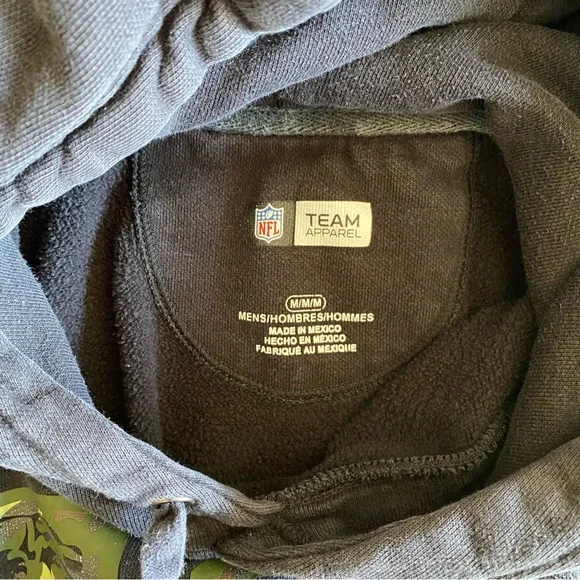 CHICAGO BEARS NFL Team Apparel Camo Logo Hoodie Size Medium - Picture 6 of 7